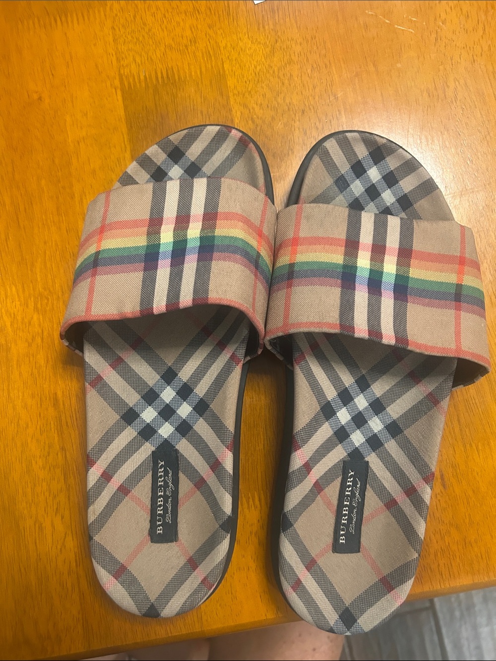 Burberry men’s  Beige Check Slide Sandals with Rainbow Stripe